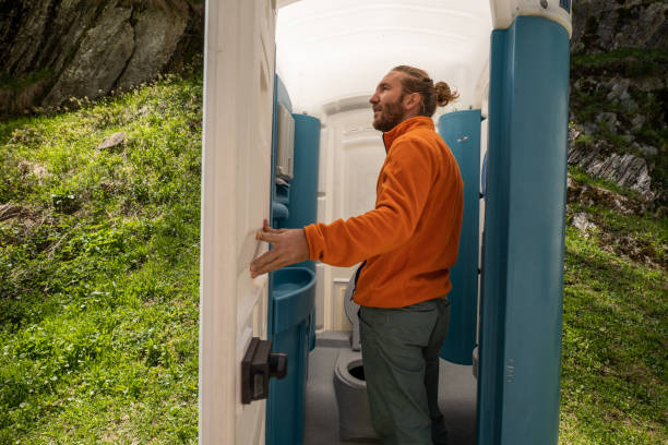 Best Luxury portable toilet rental  in West Leechburg, PA